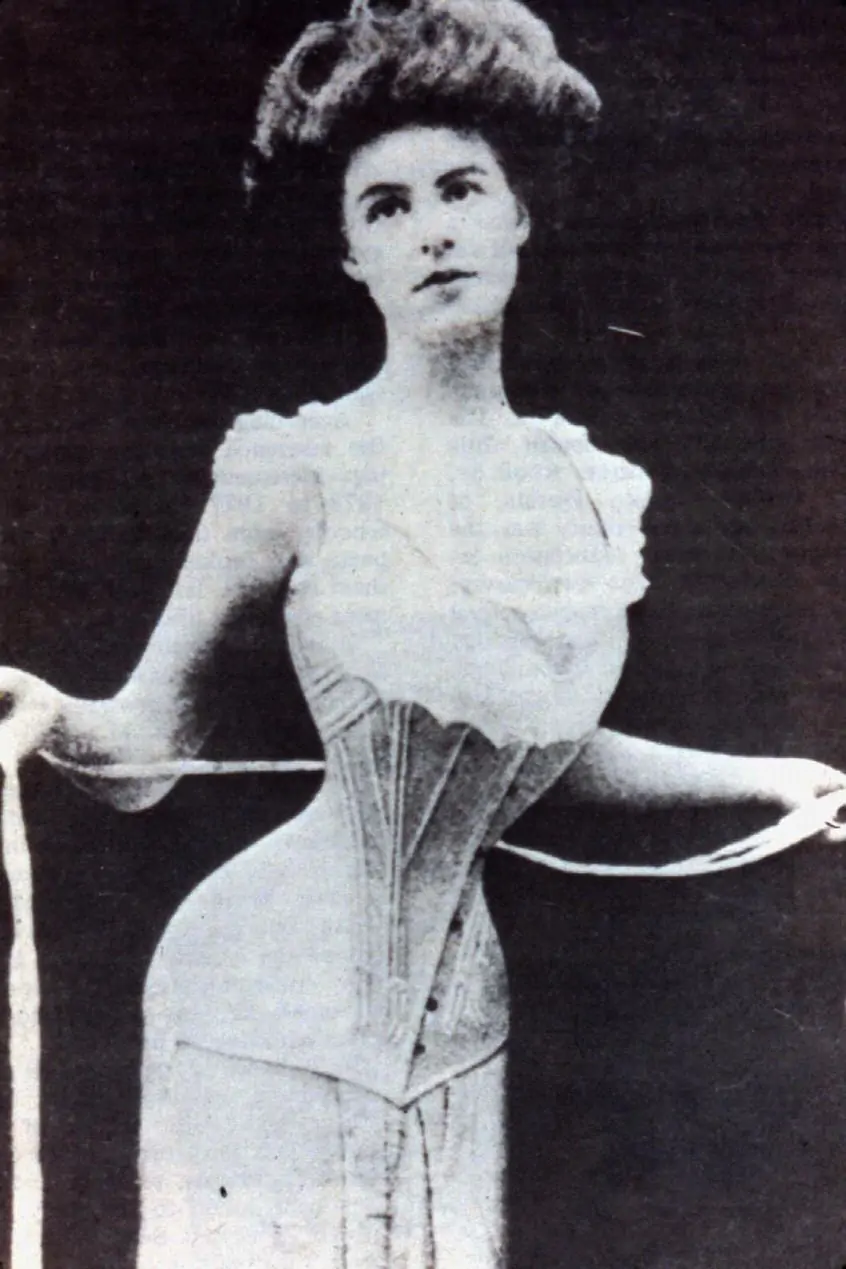 Myth of the Victorian Waist
